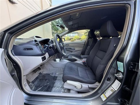 Used 2010 Honda Insight EX image 7