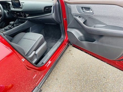 Certified 2023 Nissan Rogue SV image 20