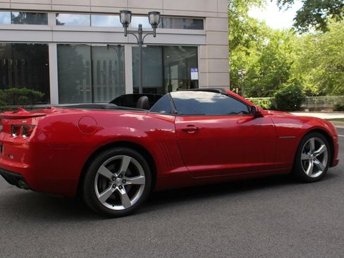 Used 2012 Chevrolet Camaro SS RWD image 7