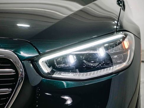 Used 2025 Mercedes-Benz S 580 4MATIC Sedan image 7