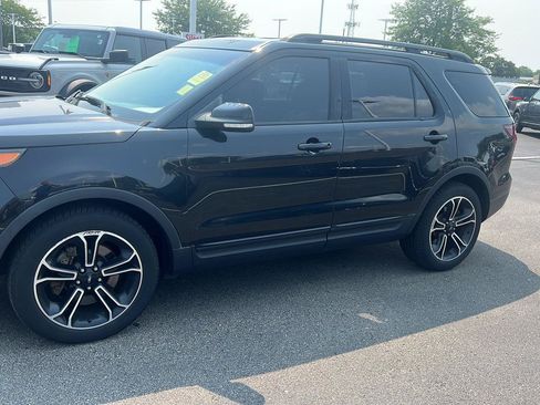 Used 2015 Ford Explorer Sport AWD/4WD image 11