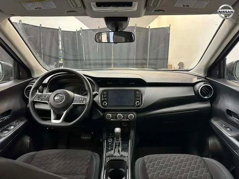 Used 2023 Nissan Kicks SV image 21