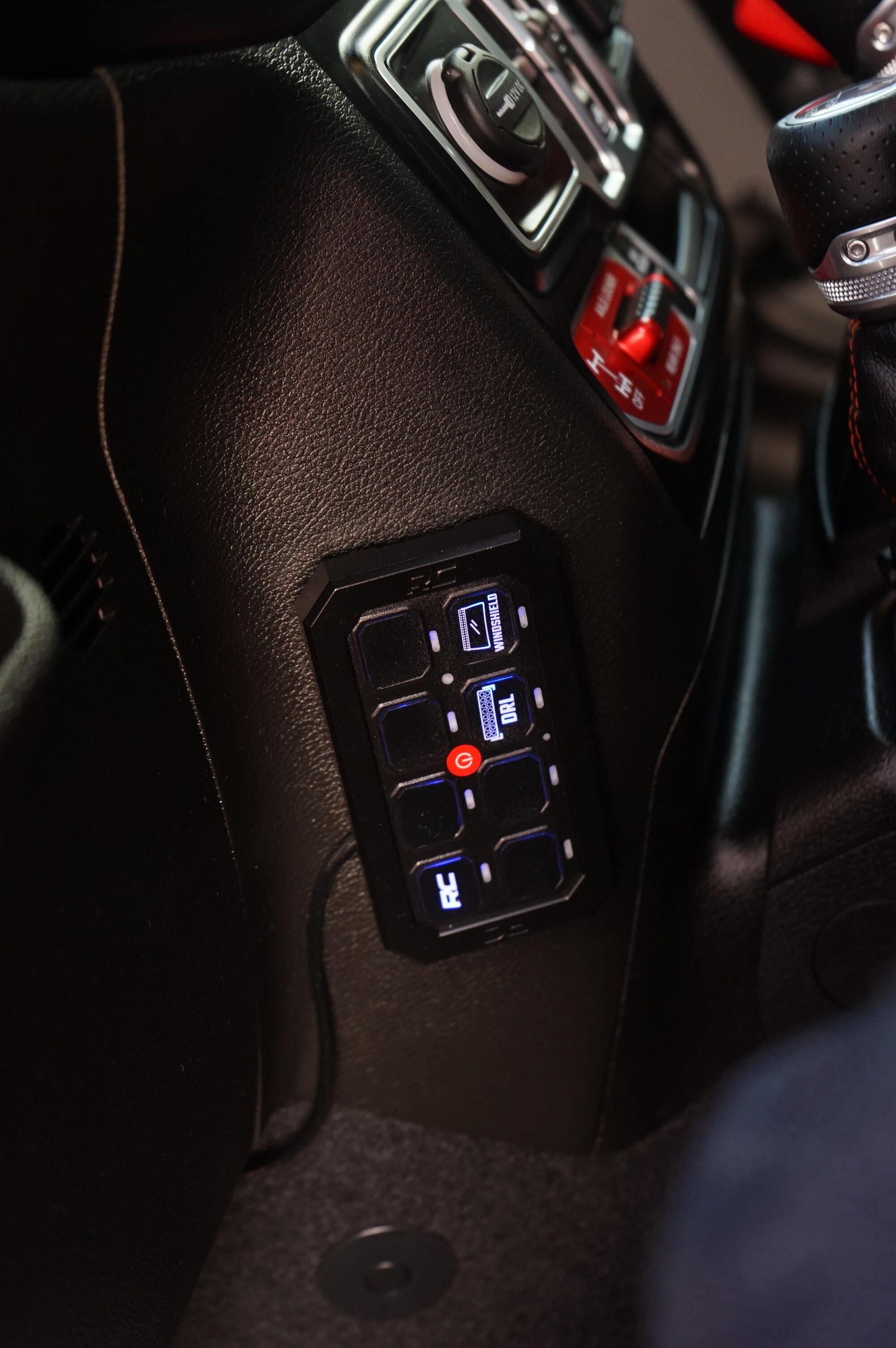 Used 2022 Jeep Gladiator Mojave w/ LED Lighting Group AWD/4WD image 23