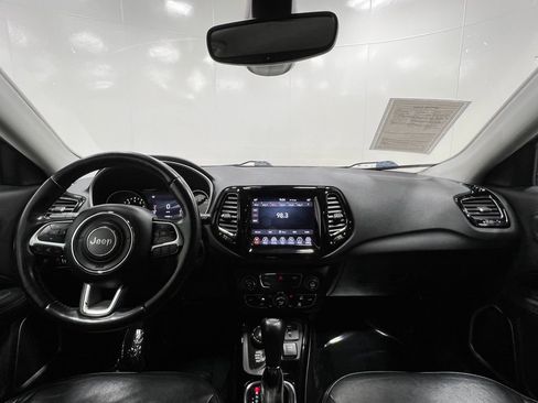 Used 2019 Jeep Compass Limited w/ Safety & Security Group AWD/4WD image 18
