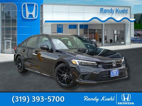 Used 2024 Honda Civic Sport image 1