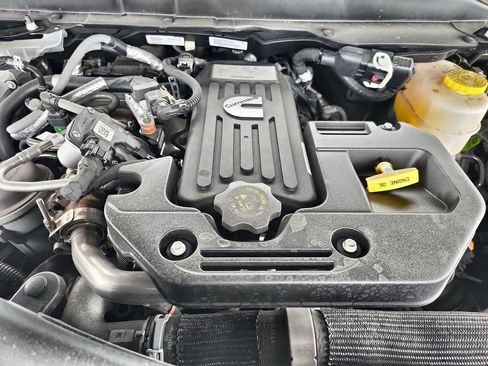 New 2026 RAM 3500 Tradesman AWD/4WD image 23