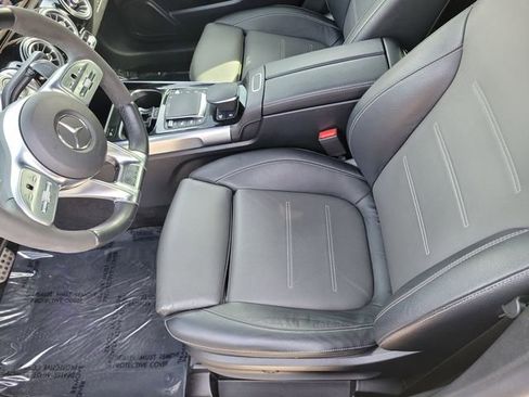 Used 2022 Mercedes-Benz GLB 35 AMG 4MATIC image 21