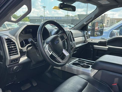 Used 2021 Ford F350 Lariat w/ Lariat Ultimate Package AWD/4WD image 2