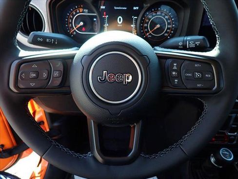 New 2025 Jeep Gladiator Willys image 11