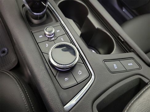 Certified 2023 Cadillac XT5 Luxury image 29