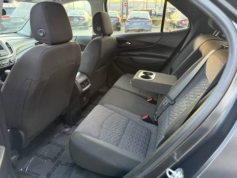 Used 2022 Chevrolet Equinox LT image 9