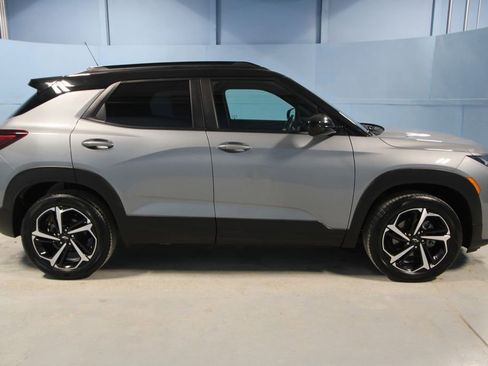 Used 2023 Chevrolet TrailBlazer RS AWD/4WD image 28
