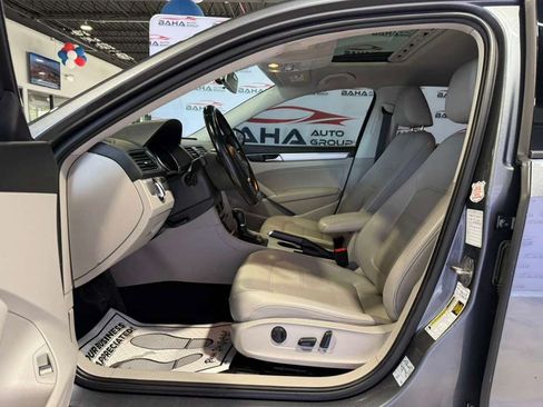 Used 2019 Volkswagen Passat 2.0T Wolfsburg FWD image 26
