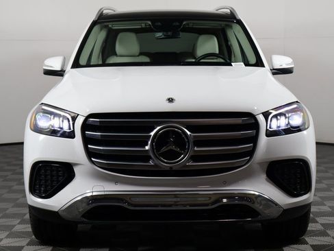 Certified 2025 Mercedes-Benz GLS 450 4MATIC image 2