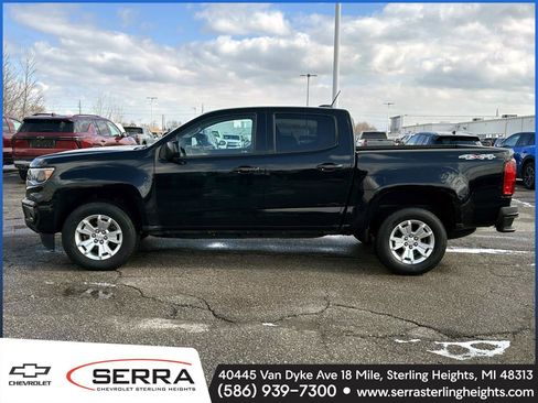 Certified 2022 Chevrolet Colorado LT w/ LT Convenience Package image 2