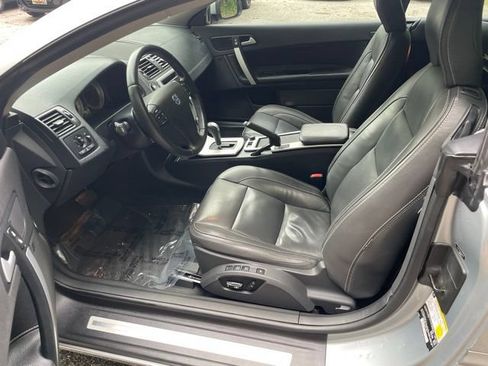 Used 2013 Volvo C70 T5 FWD image 9