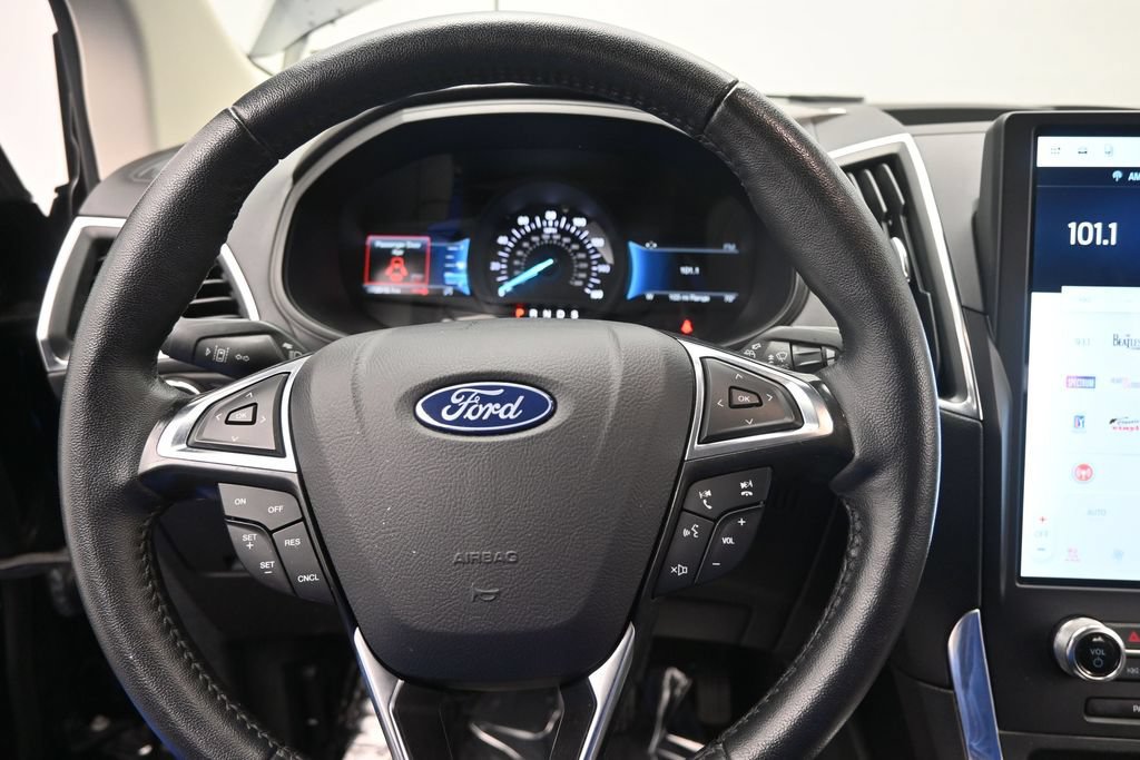 Used 2024 Ford Edge Titanium AWD/4WD image 46