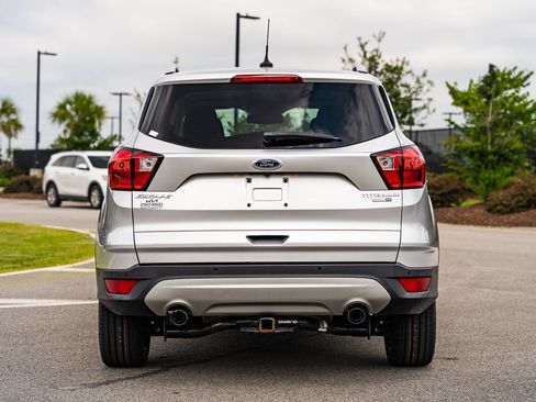 Used 2019 Ford Escape Titanium AWD/4WD image 6
