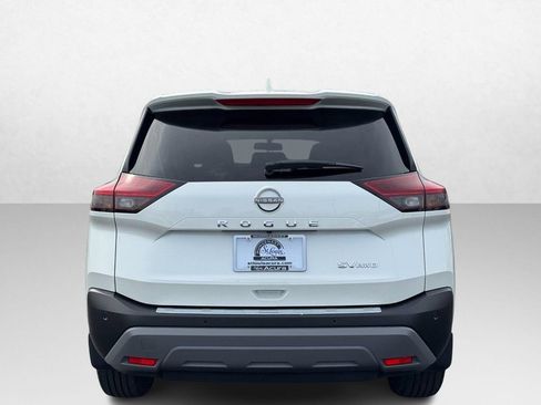 Used 2022 Nissan Rogue SV image 7