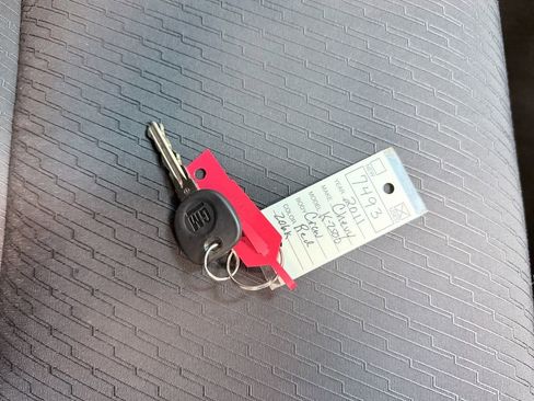 Used 2011 Chevrolet Silverado 3500 LT image 41