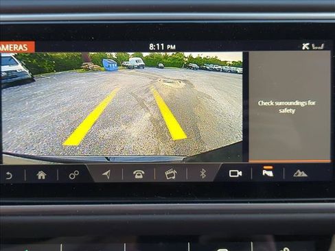 Used 2019 Land Rover Range Rover Long Wheelbase Supercharged AWD/4WD image 11