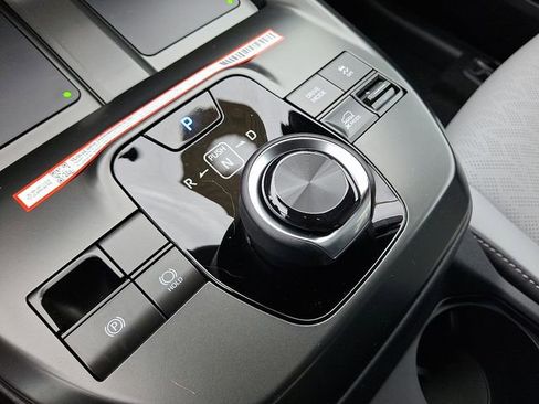 New 2026 Subaru Solterra Premium image 15