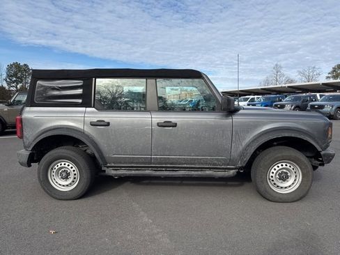Used 2022 Ford Bronco 4-Door image 6