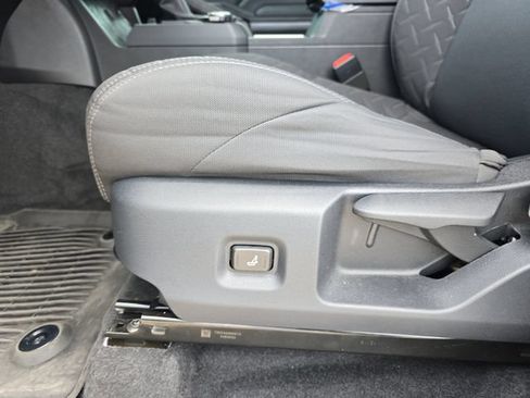Used 2026 Toyota Tacoma 4x4 Double Cab image 29