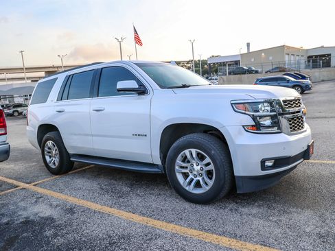 Used 2018 Chevrolet Tahoe LT AWD/4WD image 7