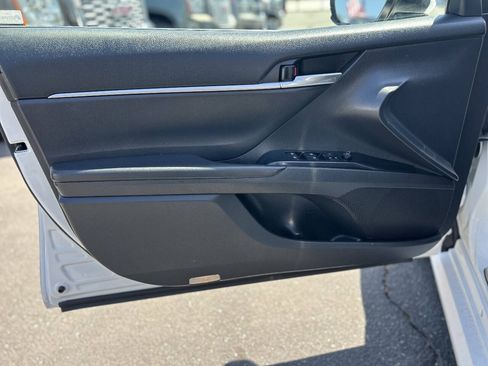 Used 2019 Toyota Camry LE w/ Protection Package (Q2) FWD image 8