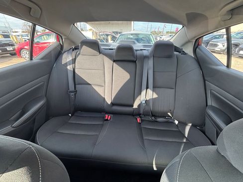 Used 2025 Nissan Altima 2.5 SV image 37