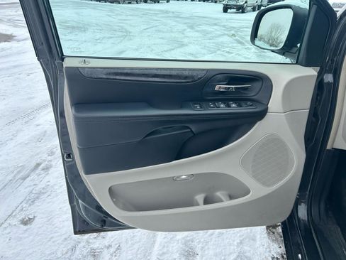 Used 2012 Dodge Grand Caravan Crew w/ Crew Value Pkg image 13