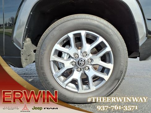 Used 2025 Toyota Tundra 1794 Edition image 9