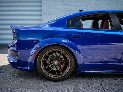 Used 2022 Dodge Charger SRT Hellcat w/ Harman/Kardon Audio Group image 15