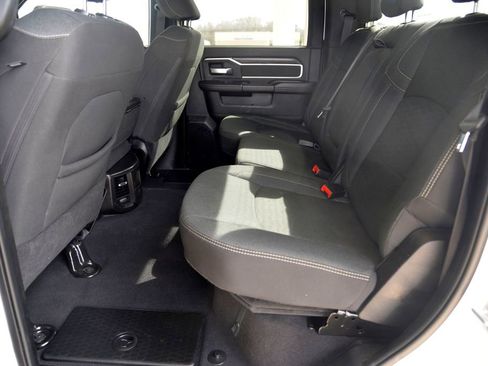 Used 2025 RAM 2500 Big Horn AWD/4WD image 28