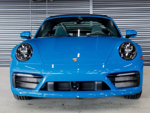 Certified 2022 Porsche 911 Targa 4S AWD/4WD image 8