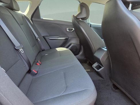 New 2026 Kia K4 FWD image 17