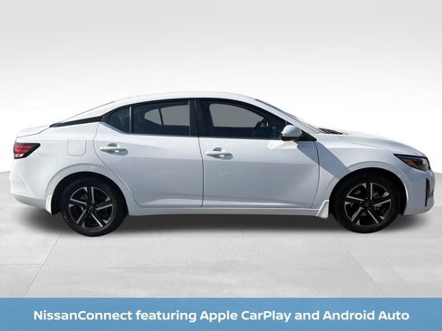 Used 2025 Nissan Sentra SV FWD image 18