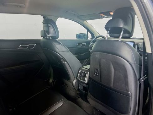 Used 2023 Kia Sportage EX FWD image 9