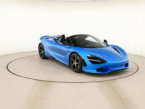 Used 2024 McLaren 750S Spider RWD image 10