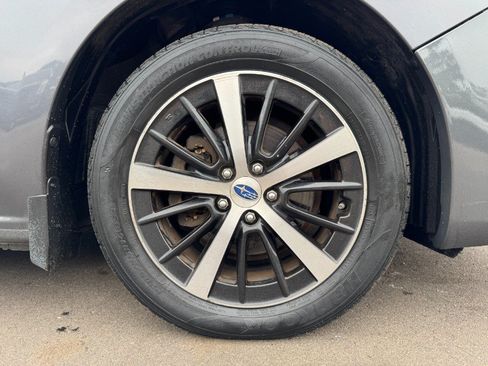 Used 2019 Subaru Impreza 2.0i Premium AWD/4WD image 13