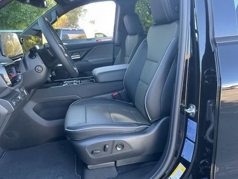 New 2026 Chevrolet Silverado EV Trail Boss w/ Plus Package image 17