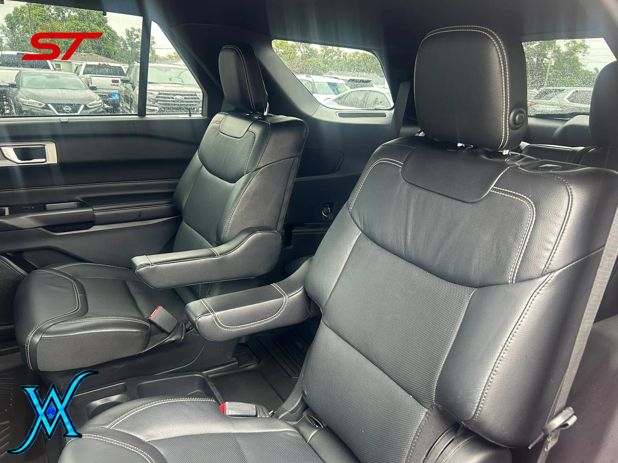 Used 2020 Ford Explorer ST w/ ST Street Pack AWD/4WD image 17