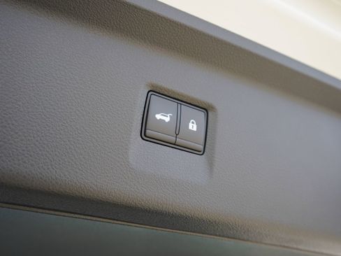 Certified 2025 INFINITI QX60 Luxe w/ Black Edition image 26