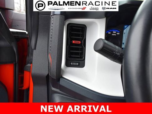 Used 2023 Ford Bronco Heritage Edition image 32