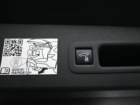 Certified 2023 Toyota Sienna XSE w/ XSE Plus Package image 25