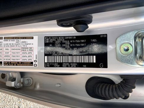 Used 2023 Toyota 4Runner SR5 Premium w/ Moonroof Package AWD/4WD image 37
