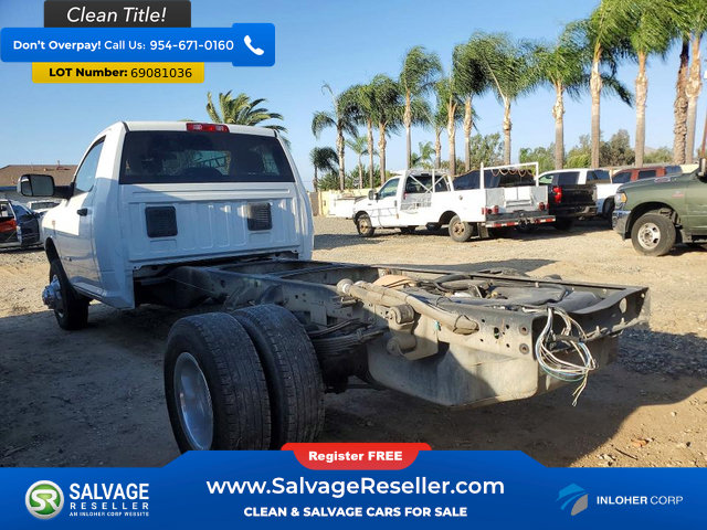 Used 2019 RAM 3500 Tradesman RWD image 3