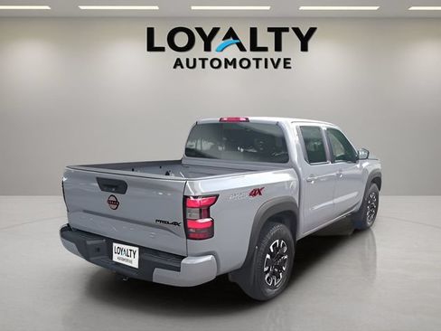 Used 2024 Nissan Frontier PRO-4X w/ Technology Package AWD/4WD image 5