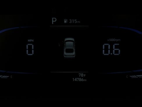 Used 2025 Hyundai Elantra Sport FWD image 10